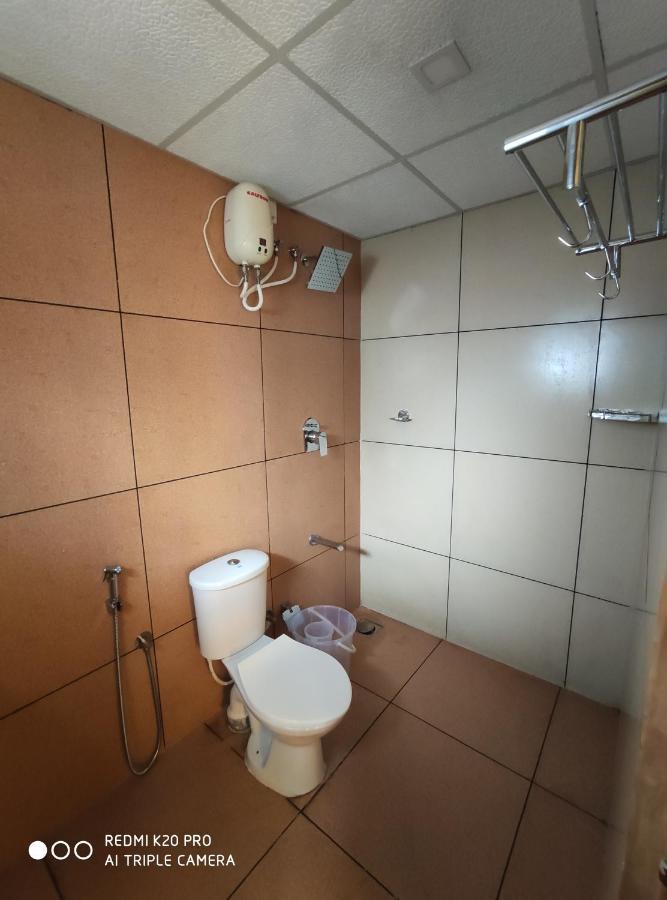 Hotel Sree Gokulam Apartments Guruvāyūr Eksteriør billede